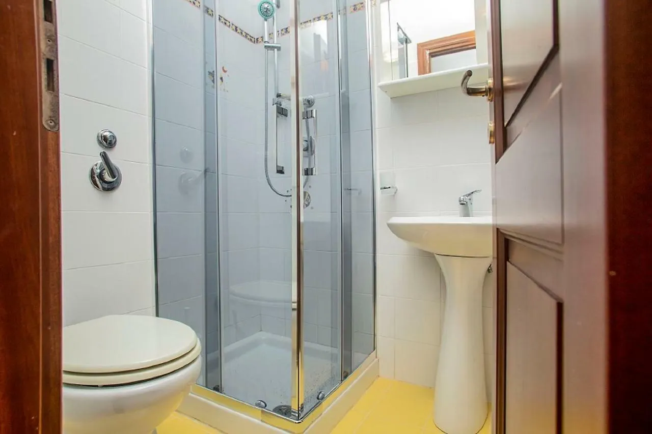 Apartament Bilocale Via Umbria Santa Teresa Gallura 0*,